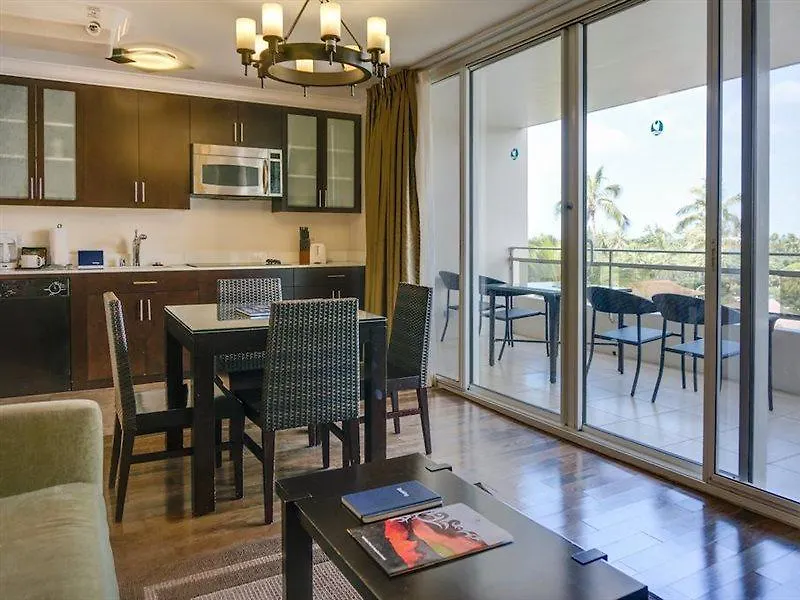Regency On Beachwalk Waikiki By Outrigger Honolulu