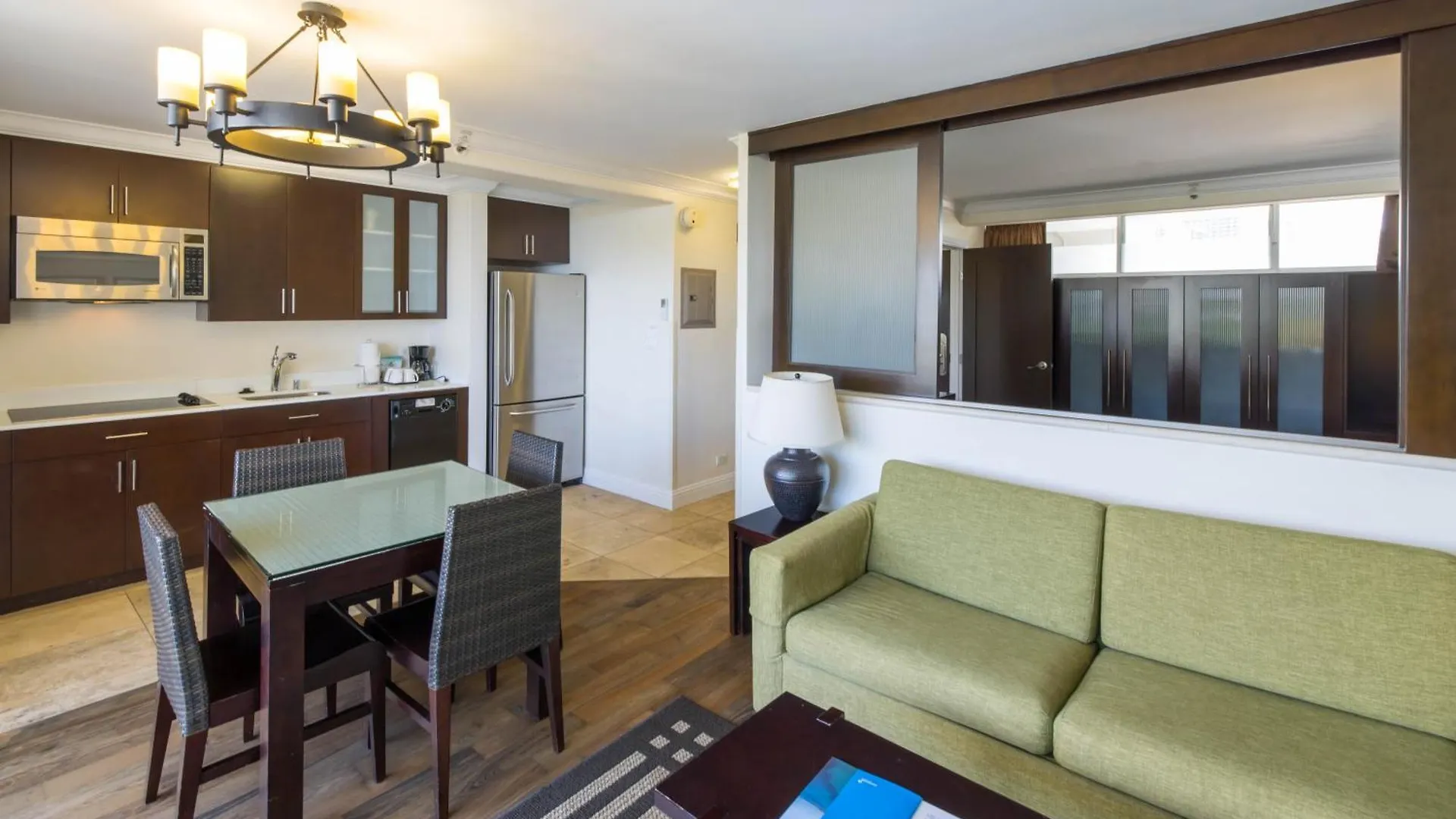 Regency On Beachwalk Waikiki By Outrigger Honolulu 0*,