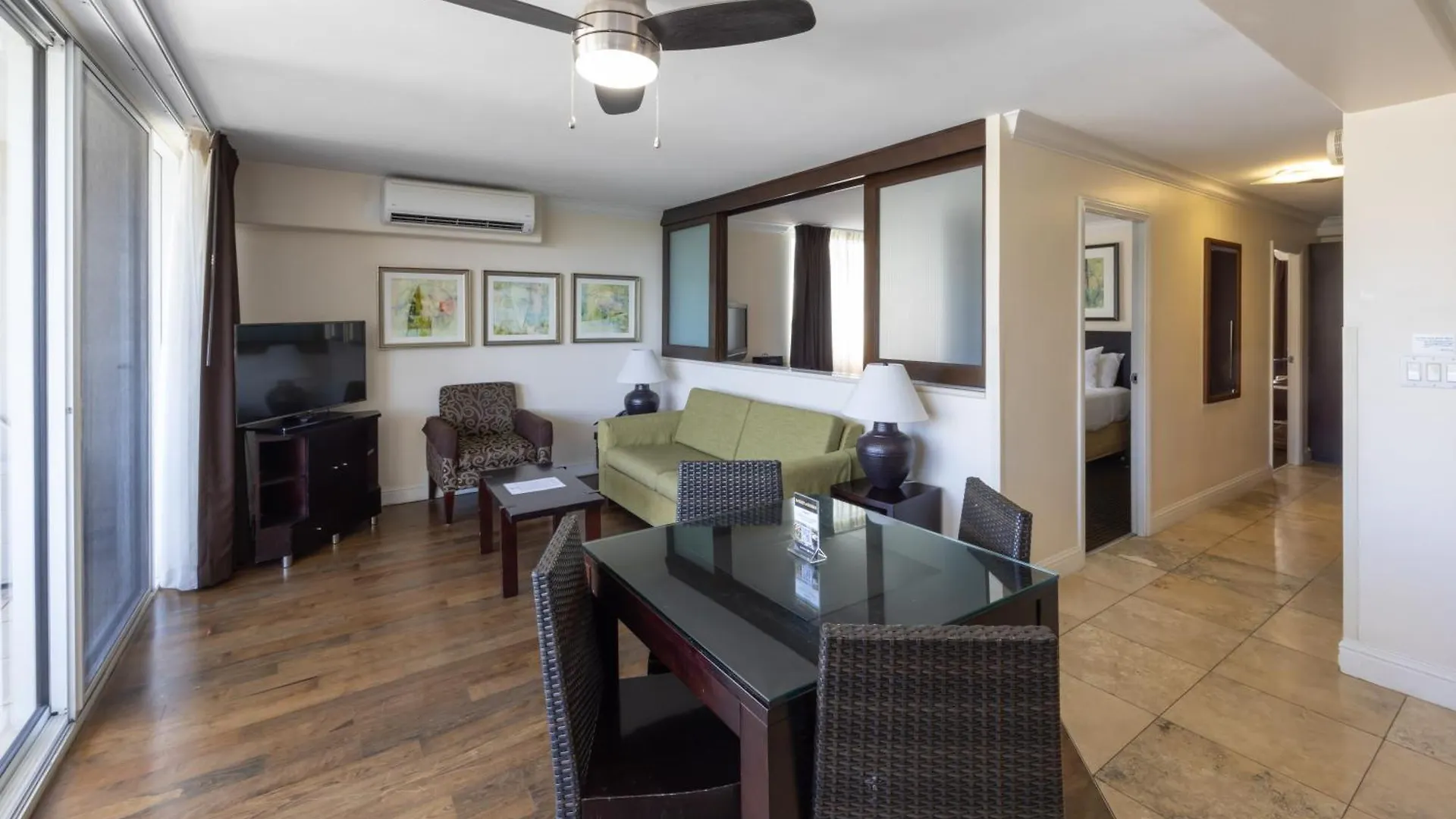 Regency On Beachwalk Waikiki By Outrigger Honolulu