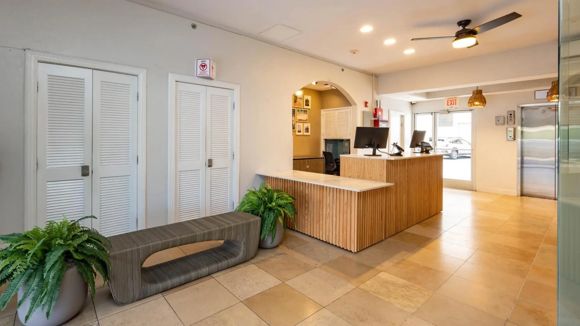 Regency On Beachwalk Waikiki By Outrigger Honolulu